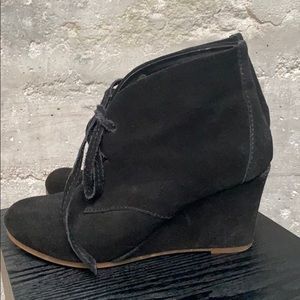 Dolce Vita Black Suede Leather Booties